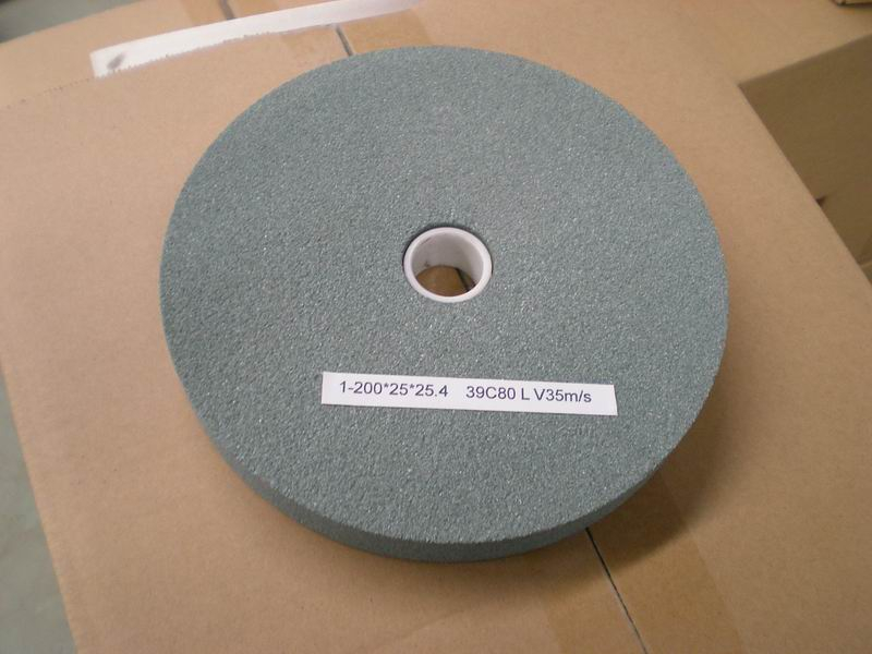 Bench Grinding Wheel, Silicon Carbide, 8" Diameter, 1" Thick, 1-1/4" Arbor Hole, 120 Grit, 3600 Maximum RPM