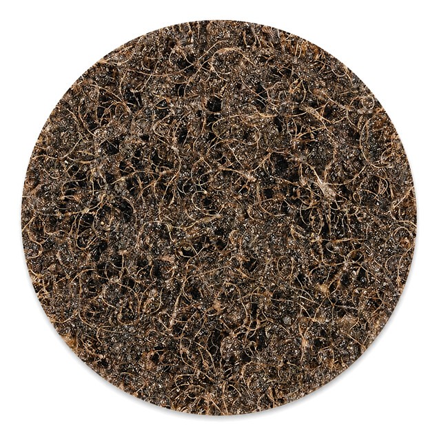 Coarse non-woven abrasive disc for metal surface preparation