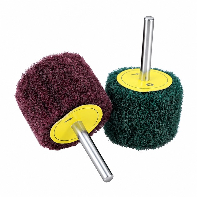fine finishing abrasive hand sander for surface blending