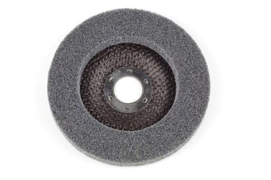 100*11*16mm a/O Red Non-Woven Polishing Wheel