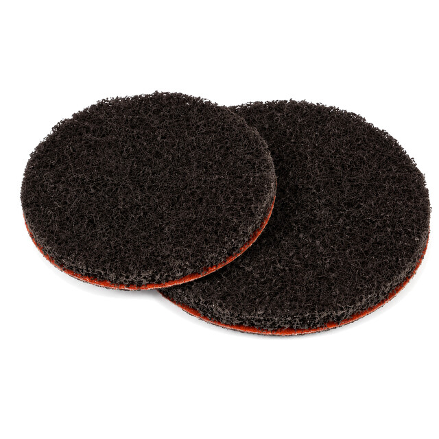 Non-woven abrasive disc for stainless steel and sheet metal