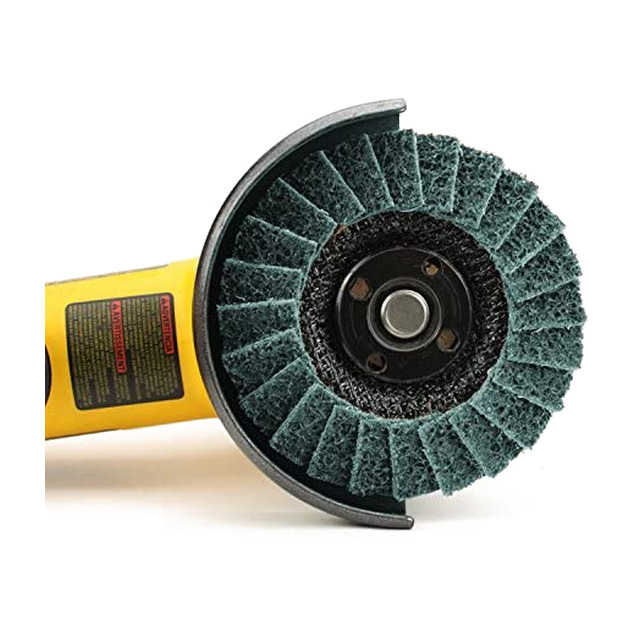 Surface conditioning flap disc for metal cleaning and finishing