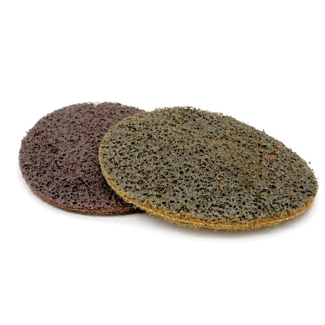 Medium surface conditioning disc for blending and light deburring